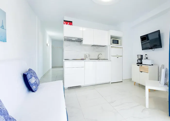 아파트 313 Comfortable! Lasamericas, Swimming Pool,wi Fi 플라야데라스아메리카스