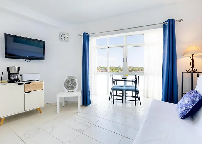 Apartamento 313 Comfortable! Lasamericas, Swimming Pool,wi Fi