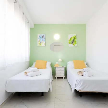 Apartment 313 Comfortable! Lasamericas, Swimming Pool,wi Fi *
